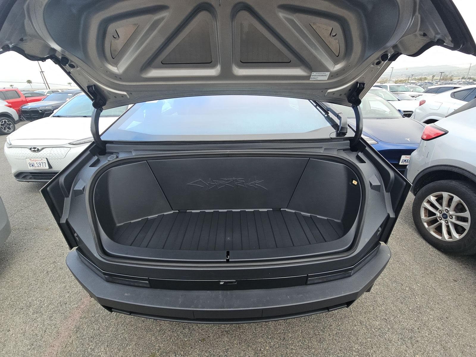 2024 Tesla Cyber Truck foundation series