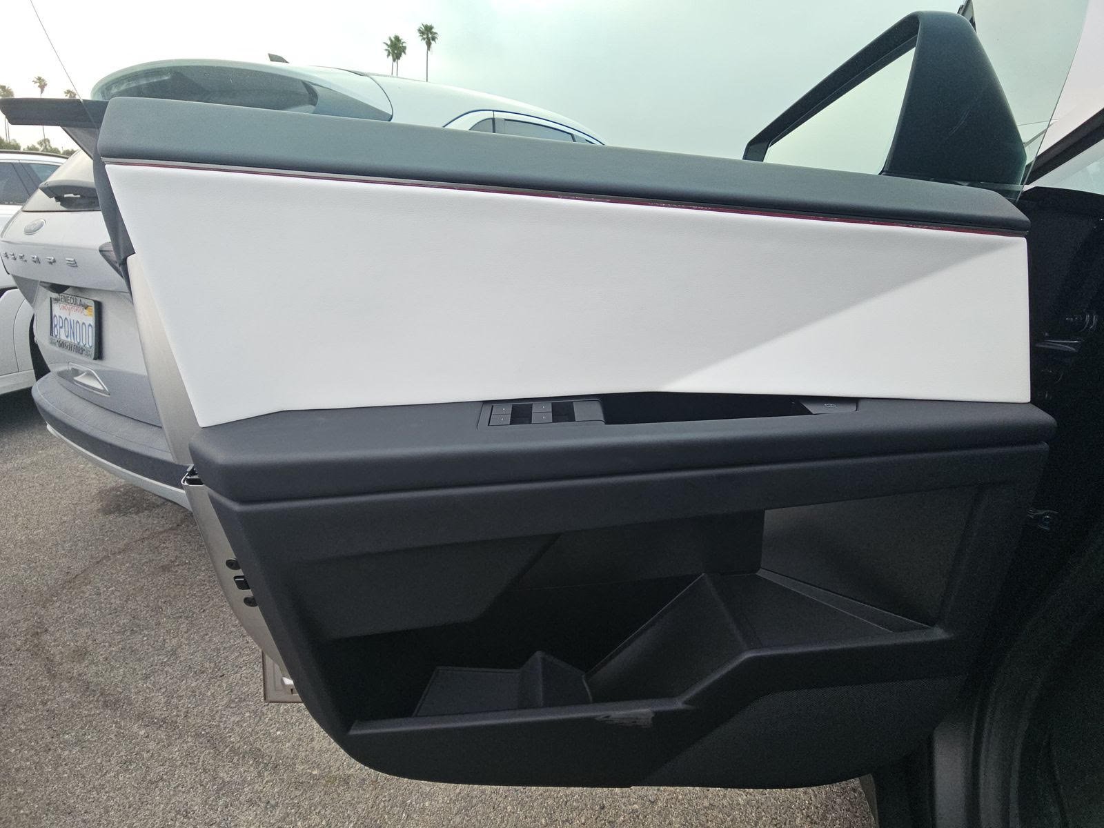 2024 Tesla Cyber Truck foundation series