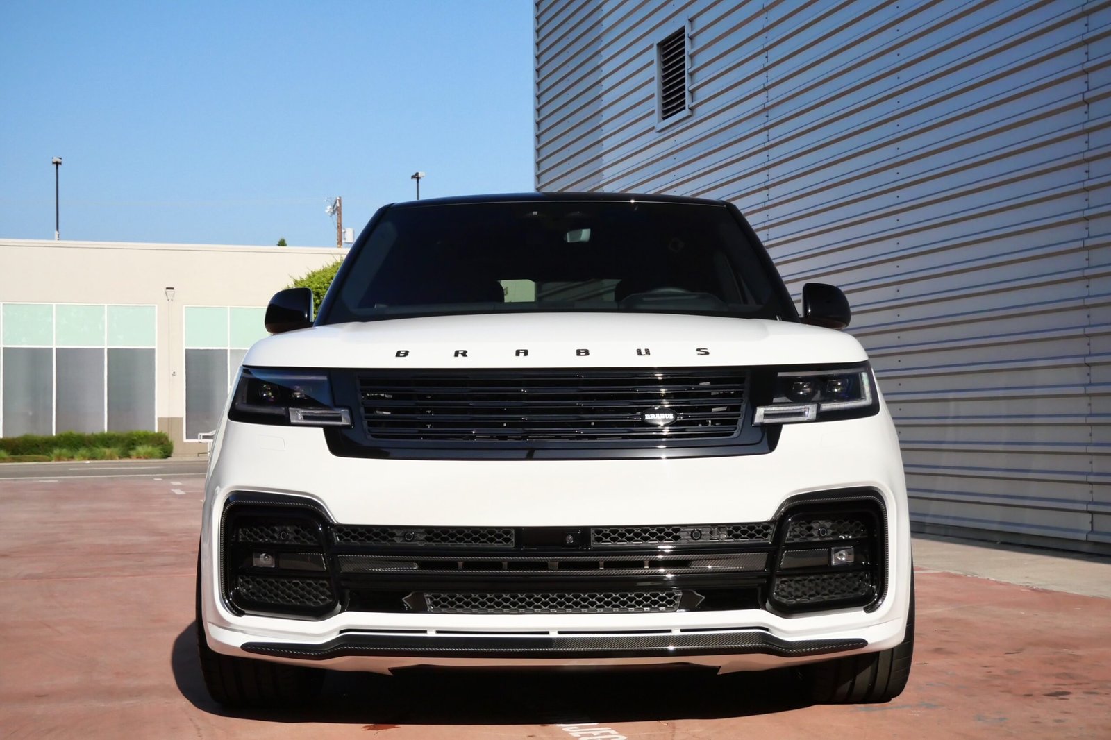 2025 Range Rover Brabus Carbon Edition