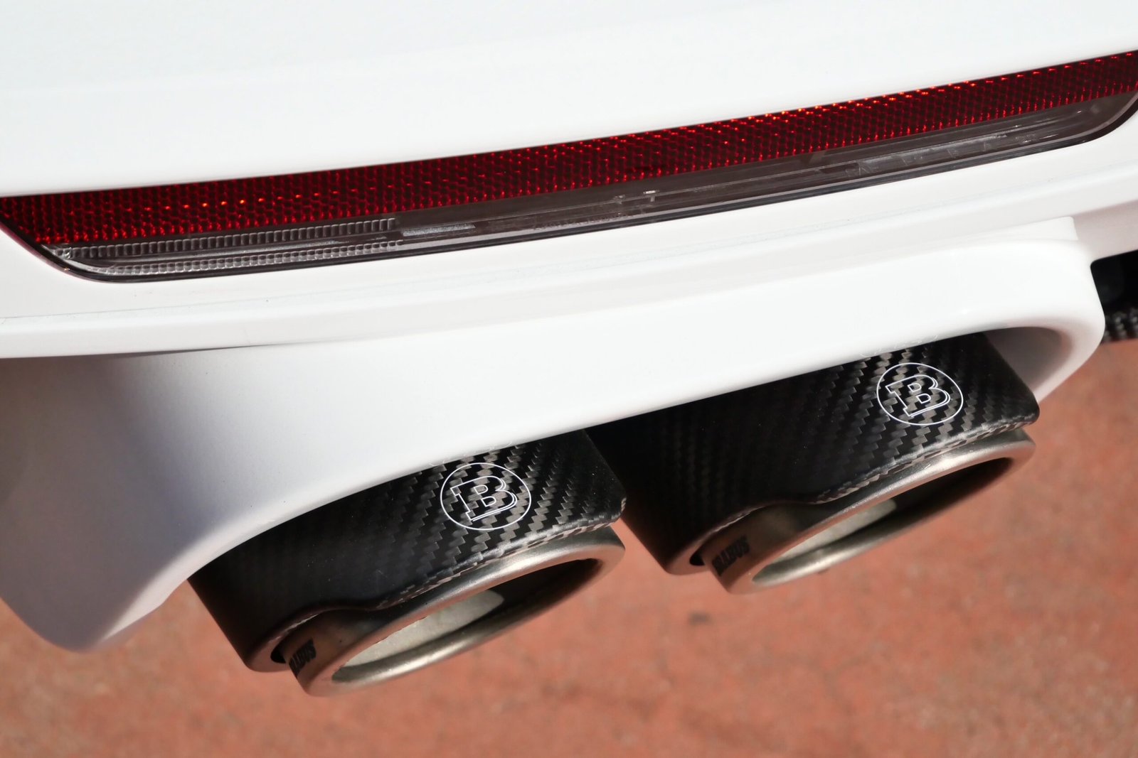 2025 Range Rover Brabus Carbon Edition