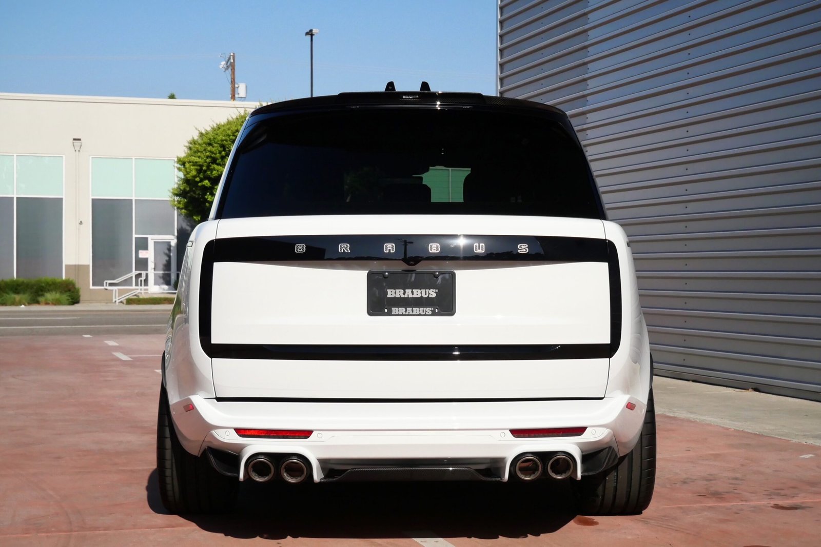 2025 Range Rover Brabus Carbon Edition