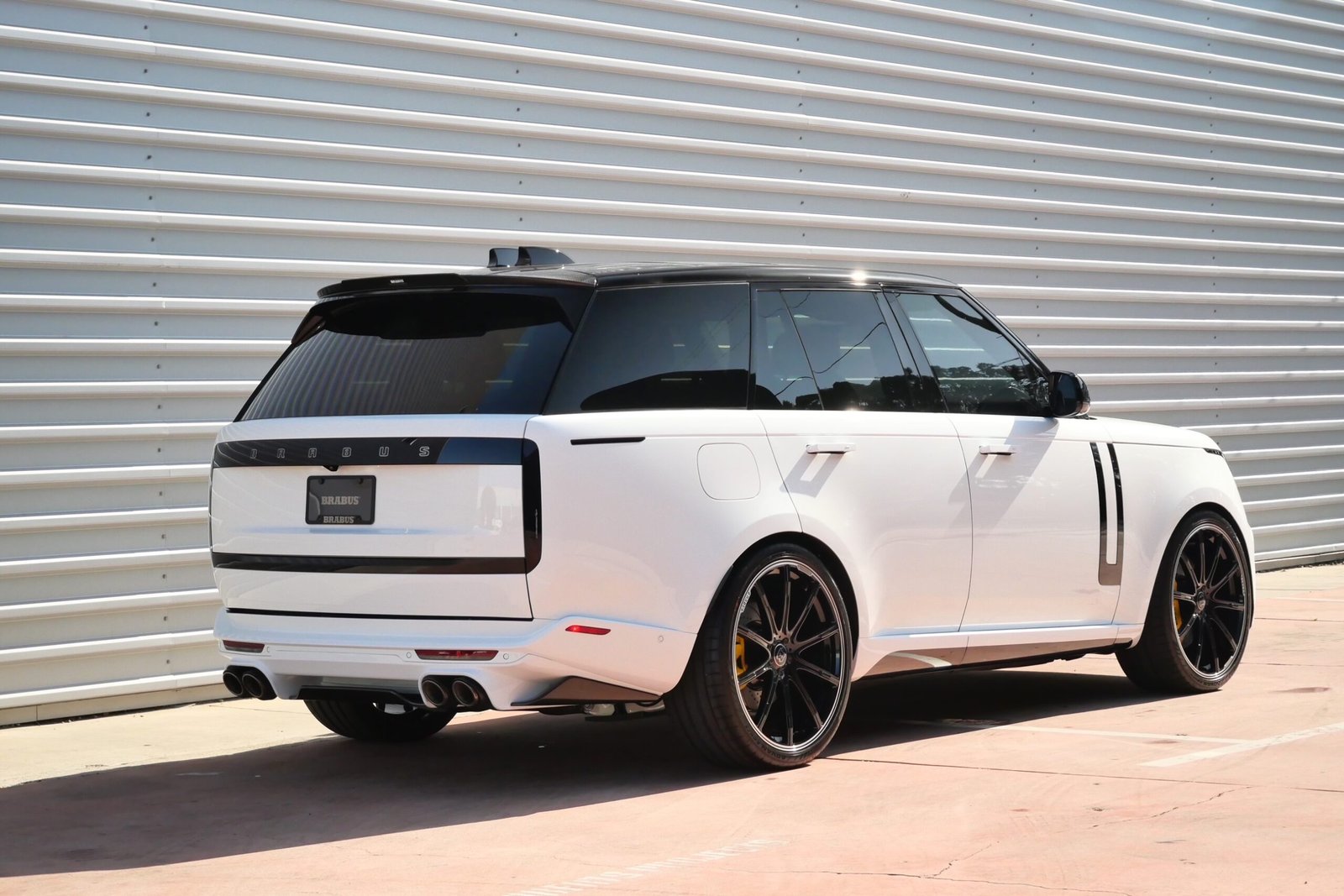 2025 Range Rover Brabus Carbon Edition